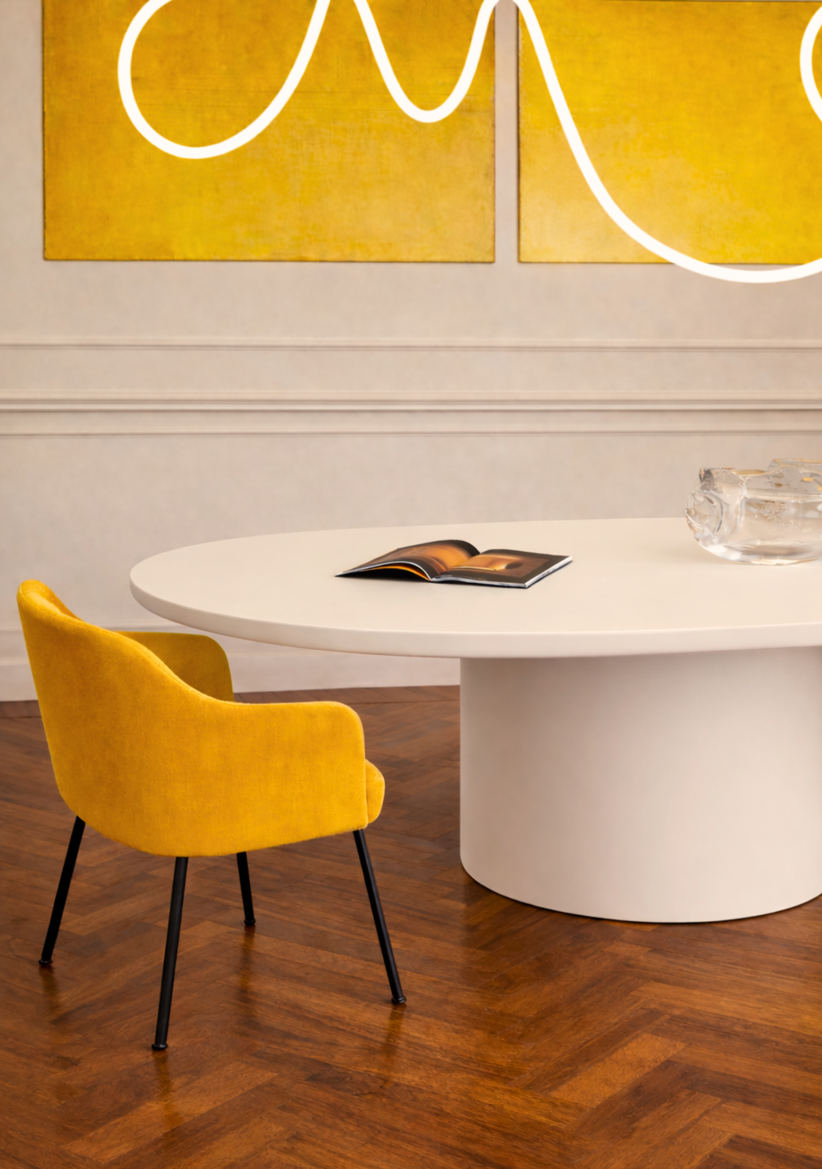 mesa Elíptica microcemento