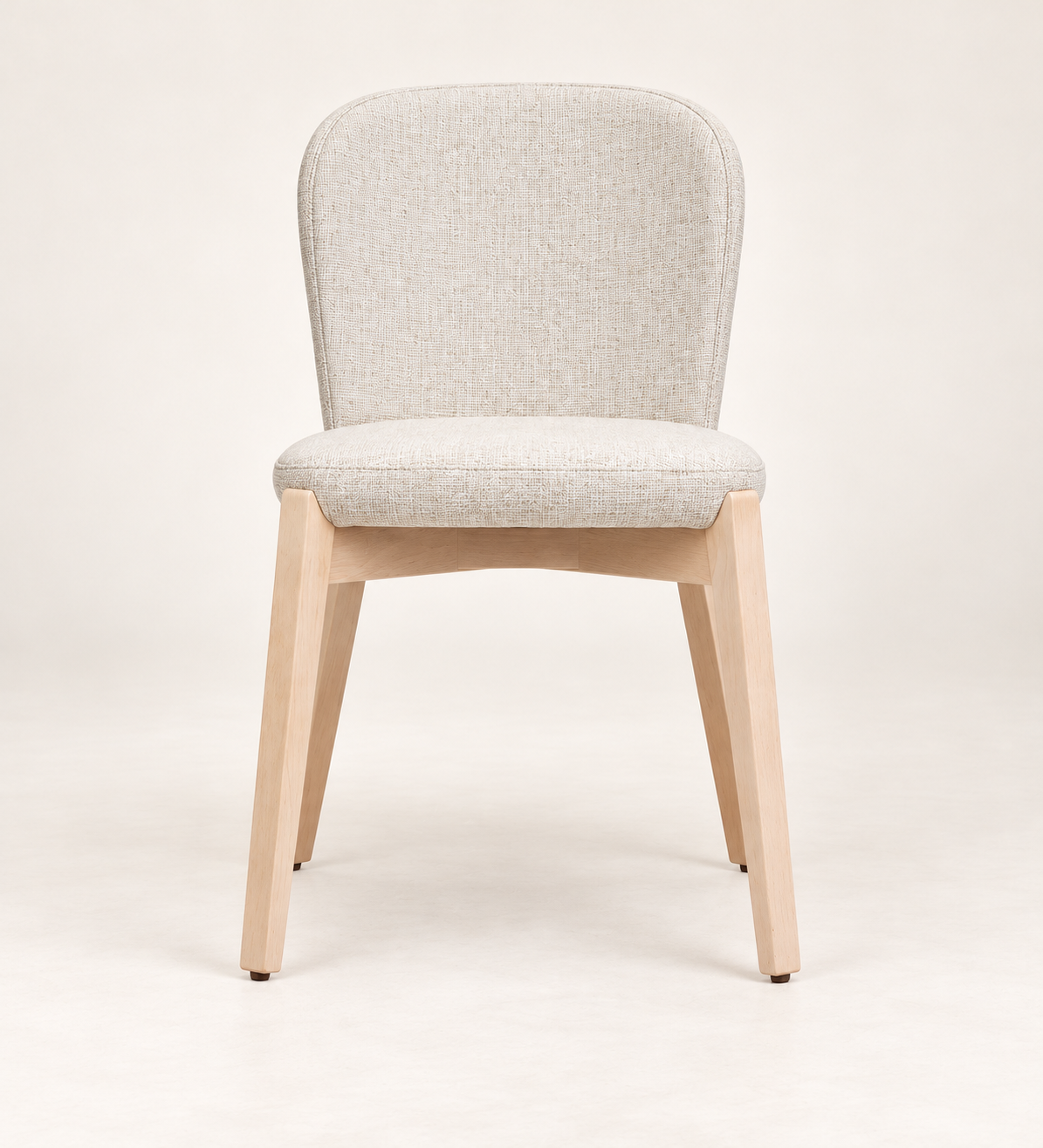 Silla Alba sin brazos, madera de haya tono medio, asiento tapizado, vista ambiente