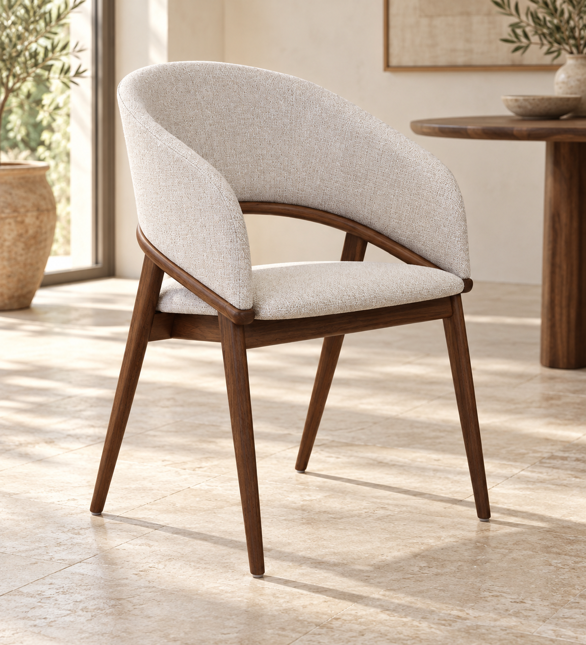 Silla Duna, madera medio, asiento tapizado, vista ambiente