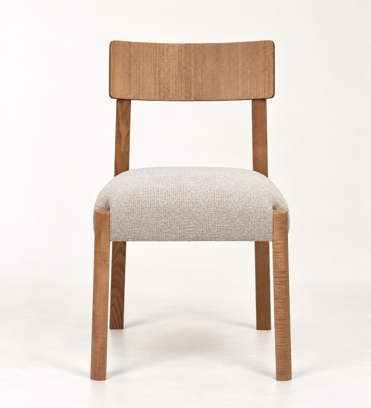 Silla Senda, madera medio, asiento tapizado, vista ambiente