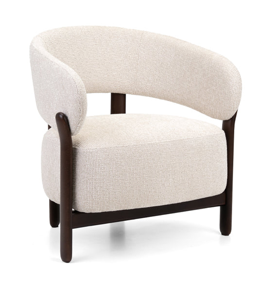 Sillón Baobab con respaldo tapizado y estructura de madera